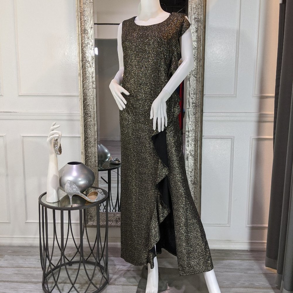 Black and Gold Formal Evening Dress Gown